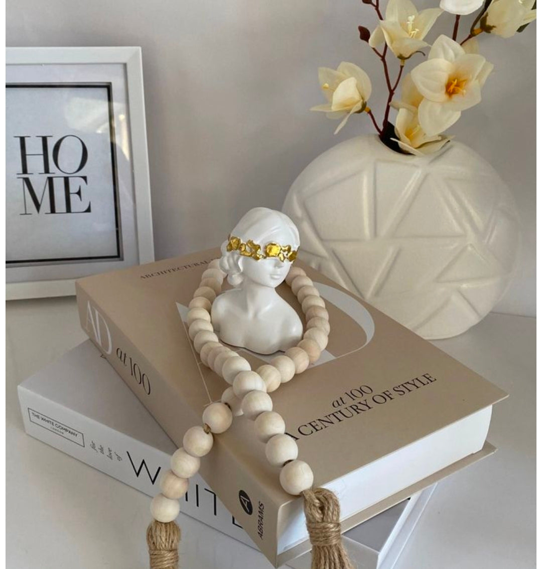 Decor Books